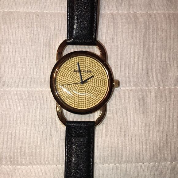 AK Gold Tone Rhinestone Wrist Watch Black Genuine Leather Strap main image 8